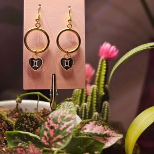 Gemini ♊️ black heart hoop earrings